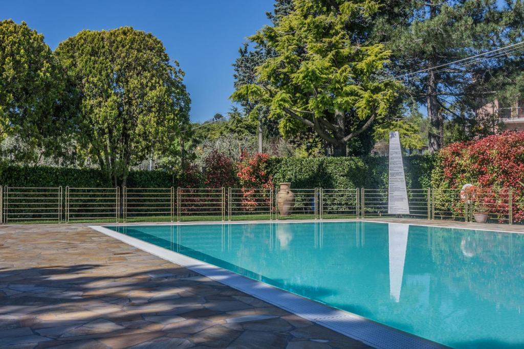Residence Oasi Manerba del Garda Exterior photo